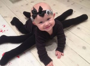 Disfraz de halloween de bebe araña